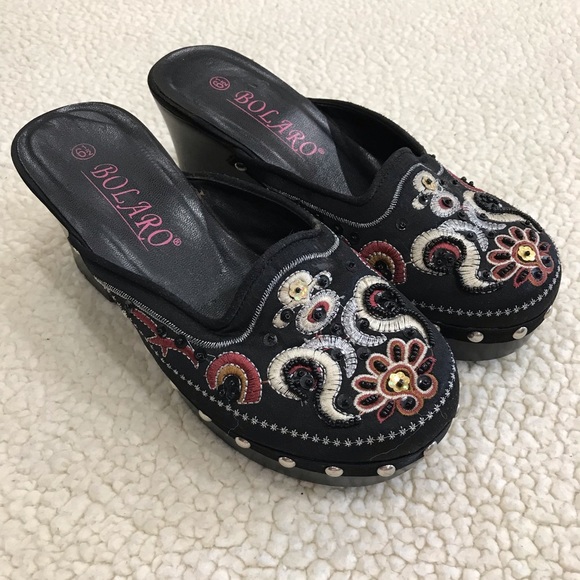 Bolaro Shoes - Bolaro Summer Rio Mules Clogs, Embroidery, Beads Sequins 
6.5
Suede and leather